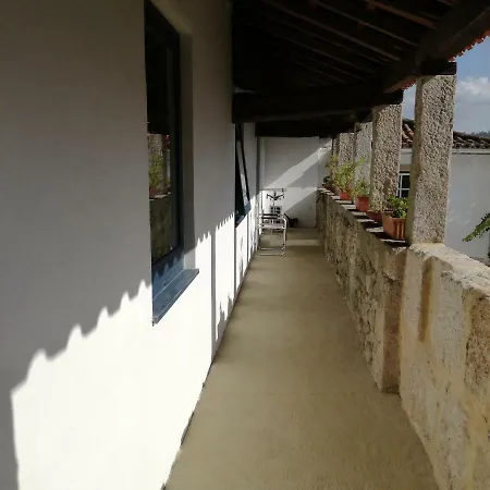 Casa Na Quinta De Valinhas * Vitorino dos Piães