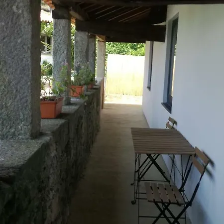 Casa Na Quinta De Valinhas * Vitorino dos Piães